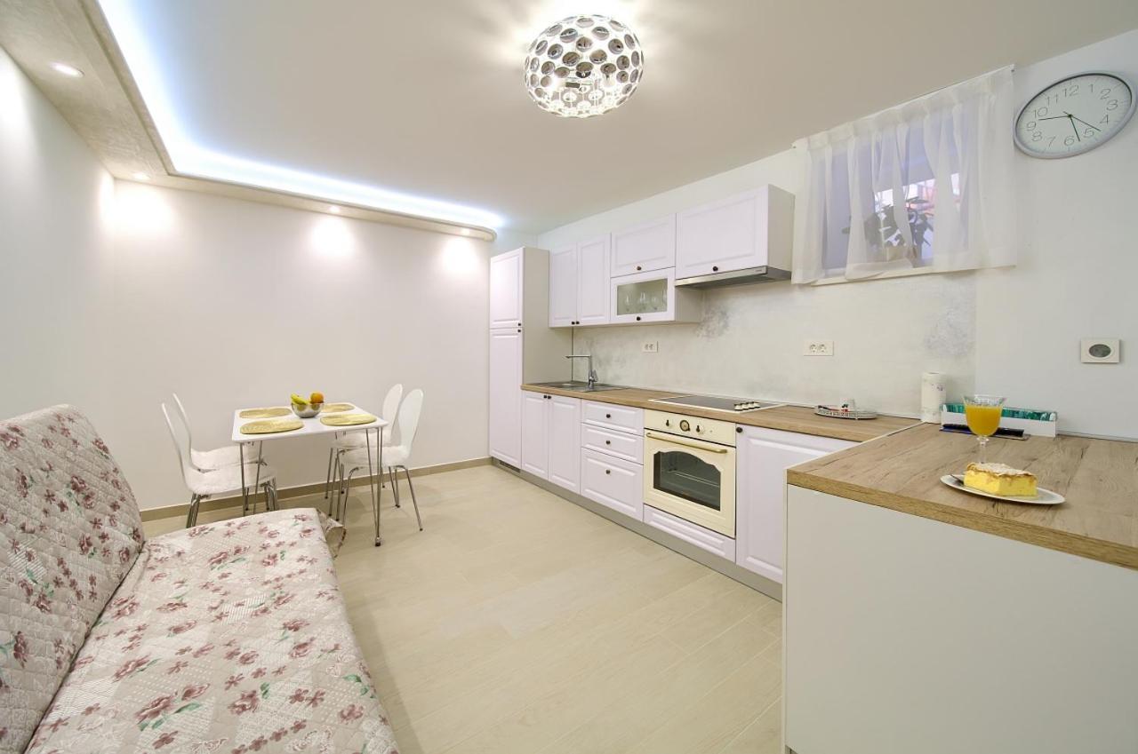 Casa Aurelia - Mali Tone Apartment Veglia Exterior foto